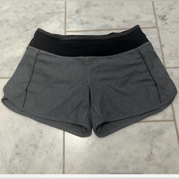 Lululemon Women's Gray Athletic Shorts. the print isn’t made anymore - Picture 1 of 4